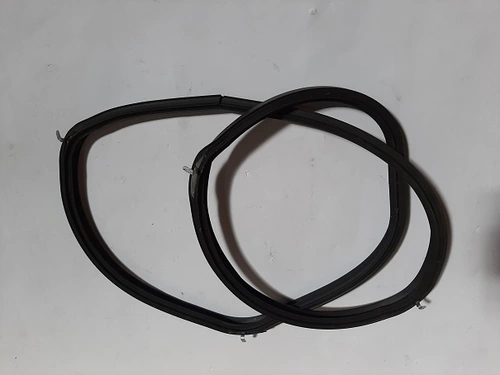 Těsnění dveří SV 60cm